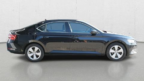 Škoda Superb 2.0 TDI Ambition DSG7 (150KM) - 83 900  PLN, 2018 - Grudziądz - wyprzedaż | Autoria.pl