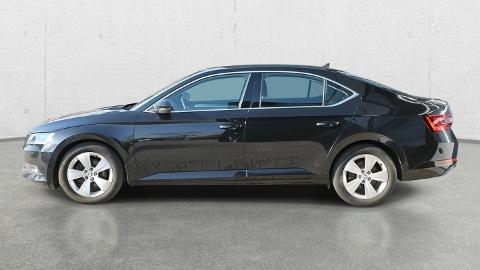 Škoda Superb 2.0 TDI Ambition DSG7 (150KM) - 83 900  PLN, 2018 - Grudziądz - wyprzedaż | Autoria.pl