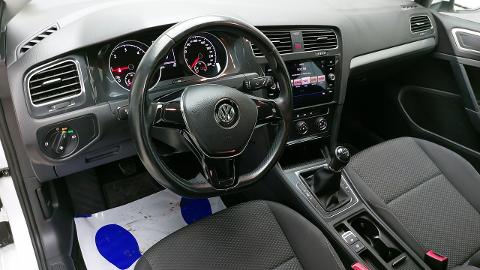 Volkswagen Golf VII  (116KM) - 20 996  PLN, 2019 - Komorniki - wyprzedaż | Autoria.pl