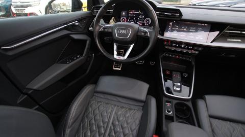 Audi S3 2.0 TFSI Quattro S tronic (310KM) -  159 900  PLN, 2021 - Warszawa - wyprzedaż | Autoria.pl