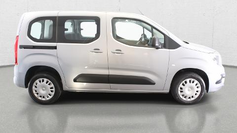 Opel Combo Inne (130KM) -  109 900  PLN, 2024 - Grębów - wyprzedaż | Autoria.pl