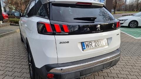 Peugeot 3008 1.2 PureTech Allure S&S EAT6 (130KM) - 71 900  PLN, 2017 - Radom - wyprzedaż | Autoria.pl